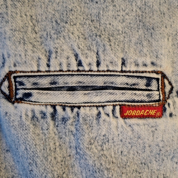 JORDACHE Vtg Acid wash Jean Shorts Pleated High Waist 7/8- Missing buttons 25" W - Picture 7 of 13